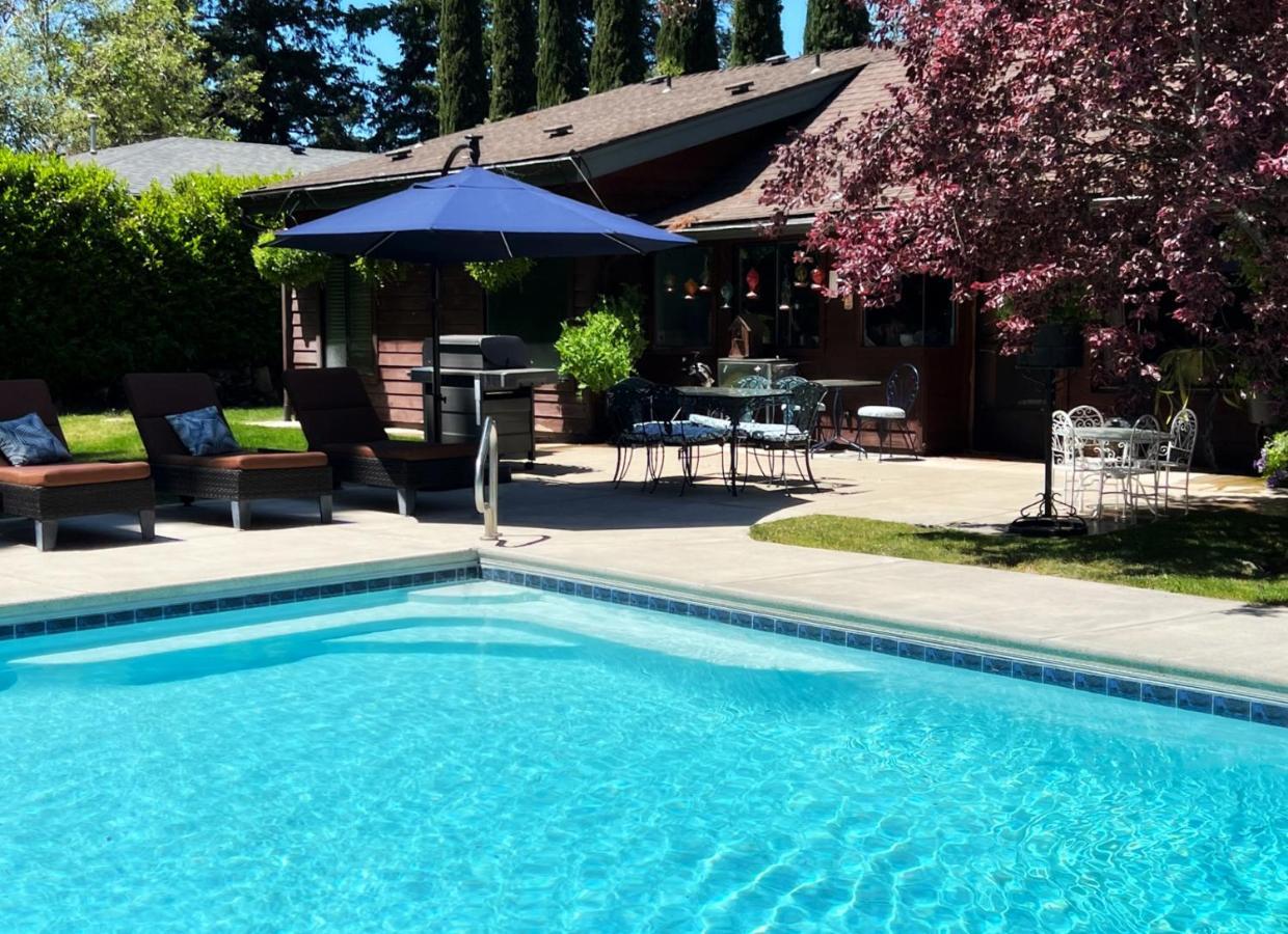 Dunmovin' Oregon Grants Pass Exterior photo